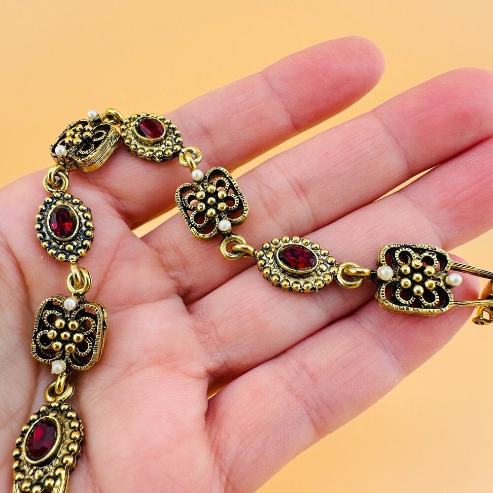 Vintage Victorian Revival Bracelet Red Rhinestone Gold Tone Faux Seed Pearl 6" - Picture 14 of 15